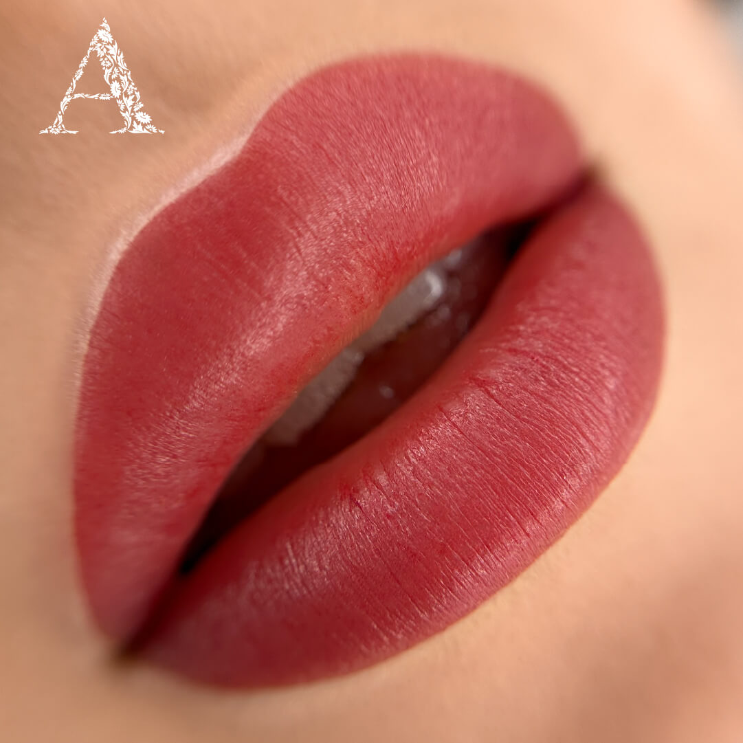 Makijaż permanentny ust Absolutely Karolina Szczepańska Warszawa